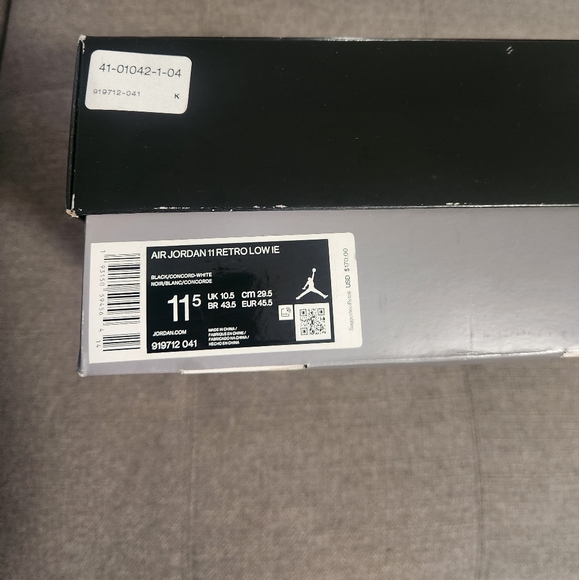 Jordan 11 Retro Low IE - Picture 7 of 8